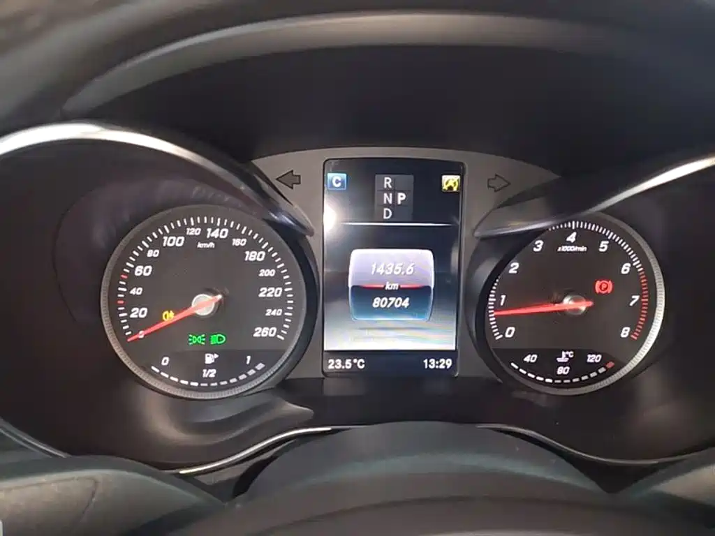 Mercedes-Benz C-Class 2017 Facelift C 200 L Sport Edition фото 12