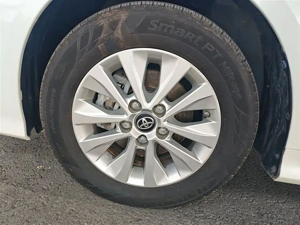 Toyota Corolla 2021 Hybrid 1.8L E-CVT Pioneer Edition фото 23