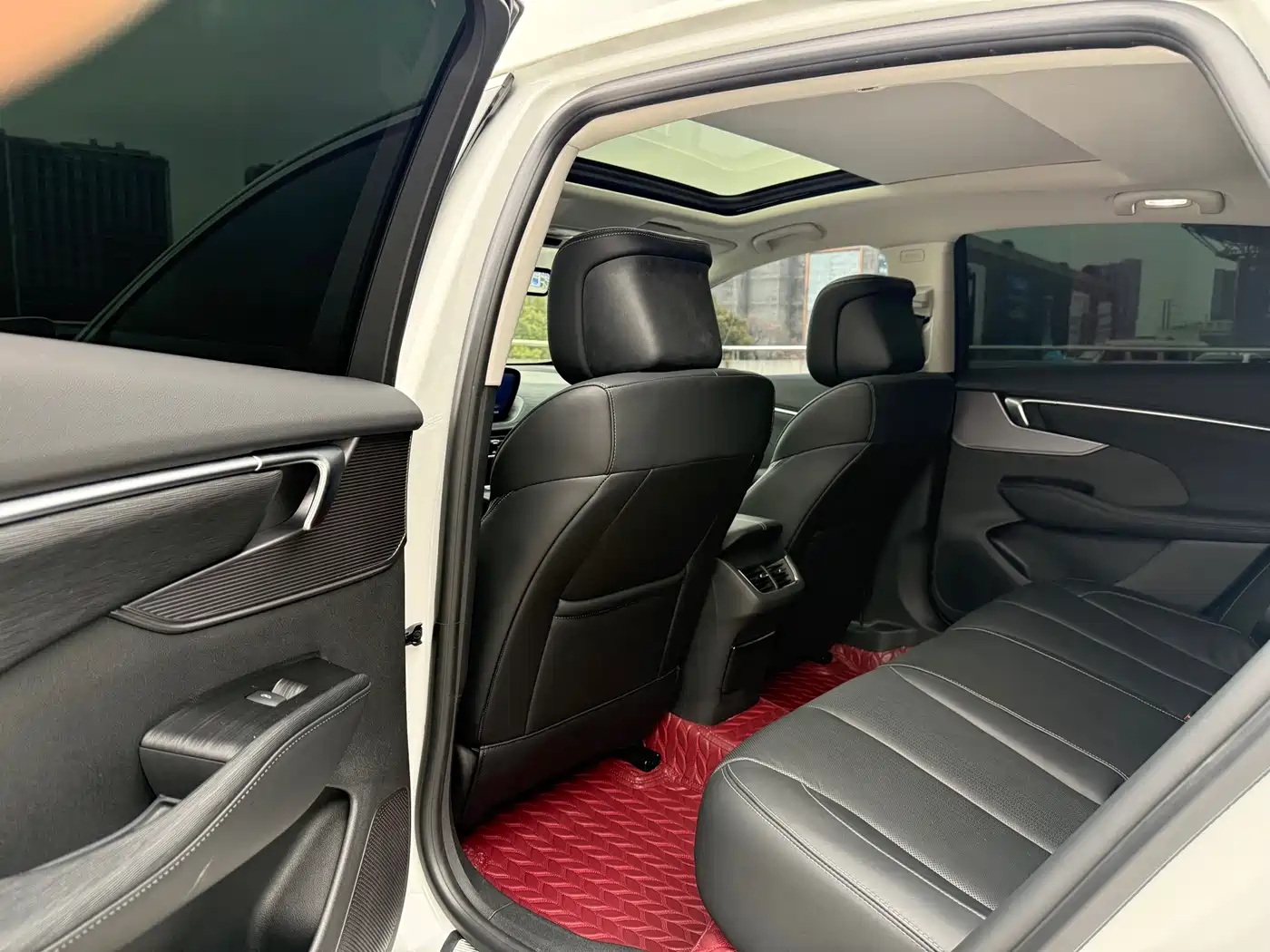 Buick LaCrosse 2023 28T Premium Edition фото 10