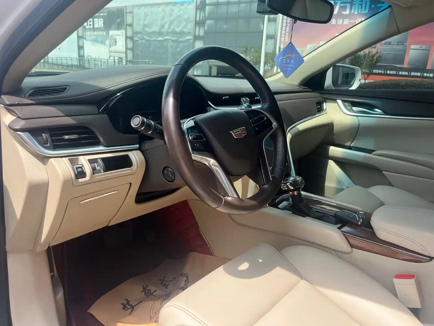 Cadillac XTS 2017 28T Technology фото 8