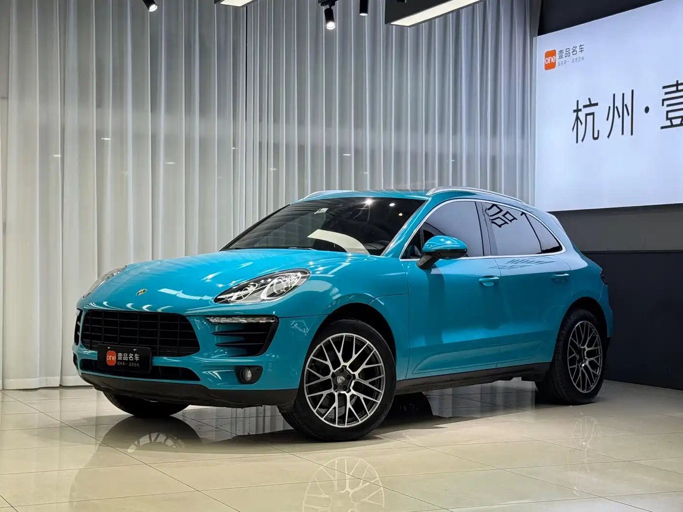 Porsche Macan 2017 Macan 2.0T фото 13