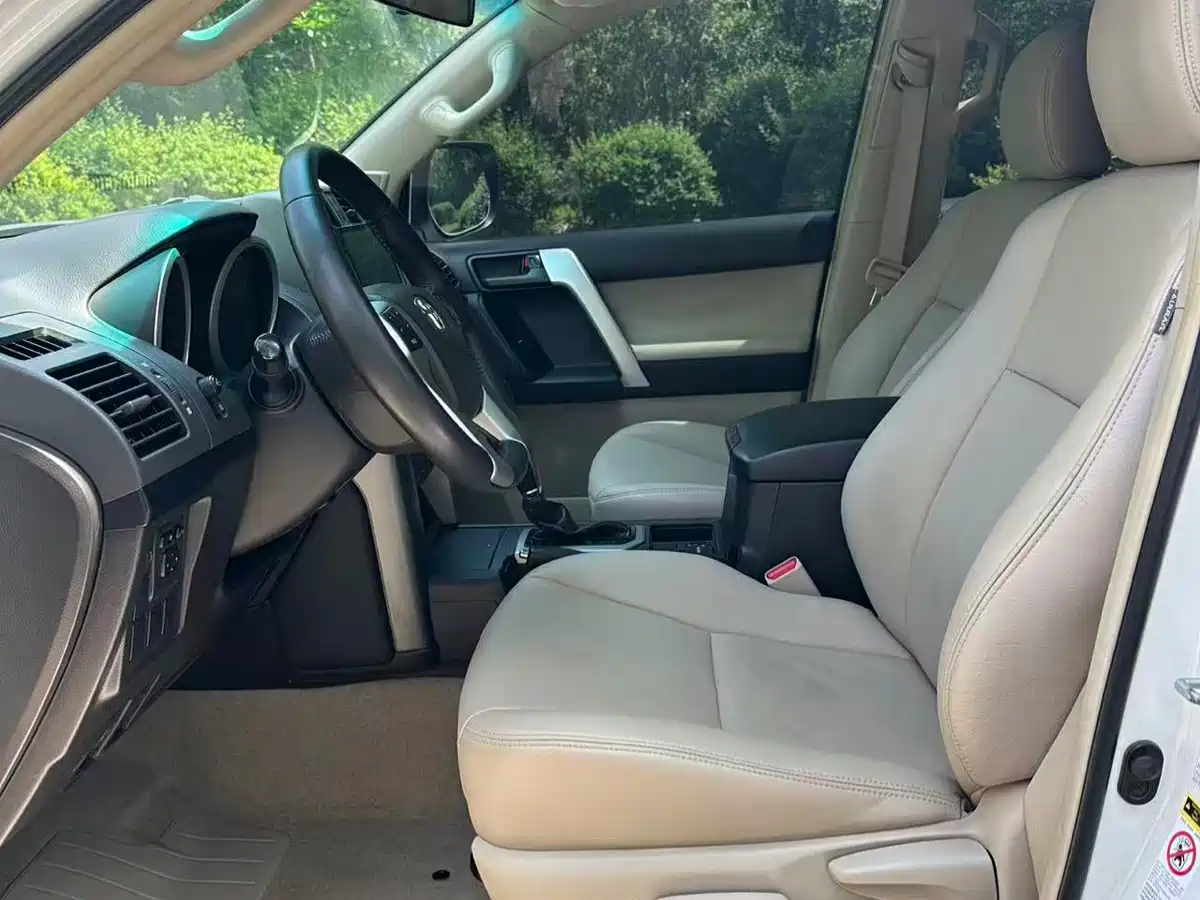 Toyota Prado (Import) 2010 2.7L Automatic Standard фото 7