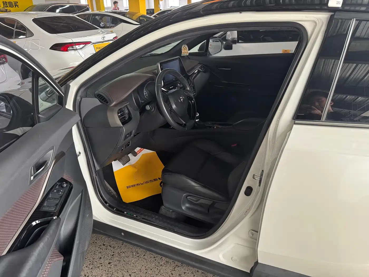 Toyota IZOA 2018 2.0L Yixuan Edition China V фото 2