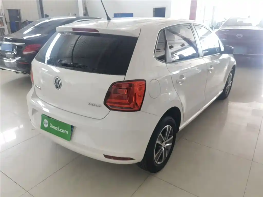 Volkswagen Polo 2016 1.4L Manual Trend фото 7