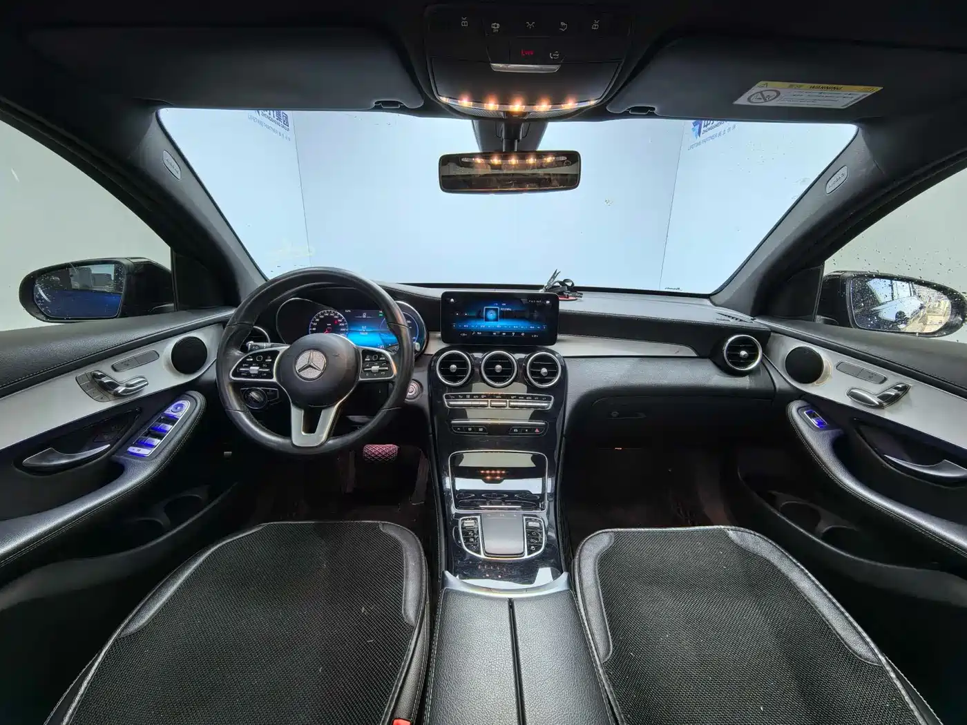 Mercedes-Benz GLC Coupe 2020 GLC 260 4MATIC Coupe SUV фото 10