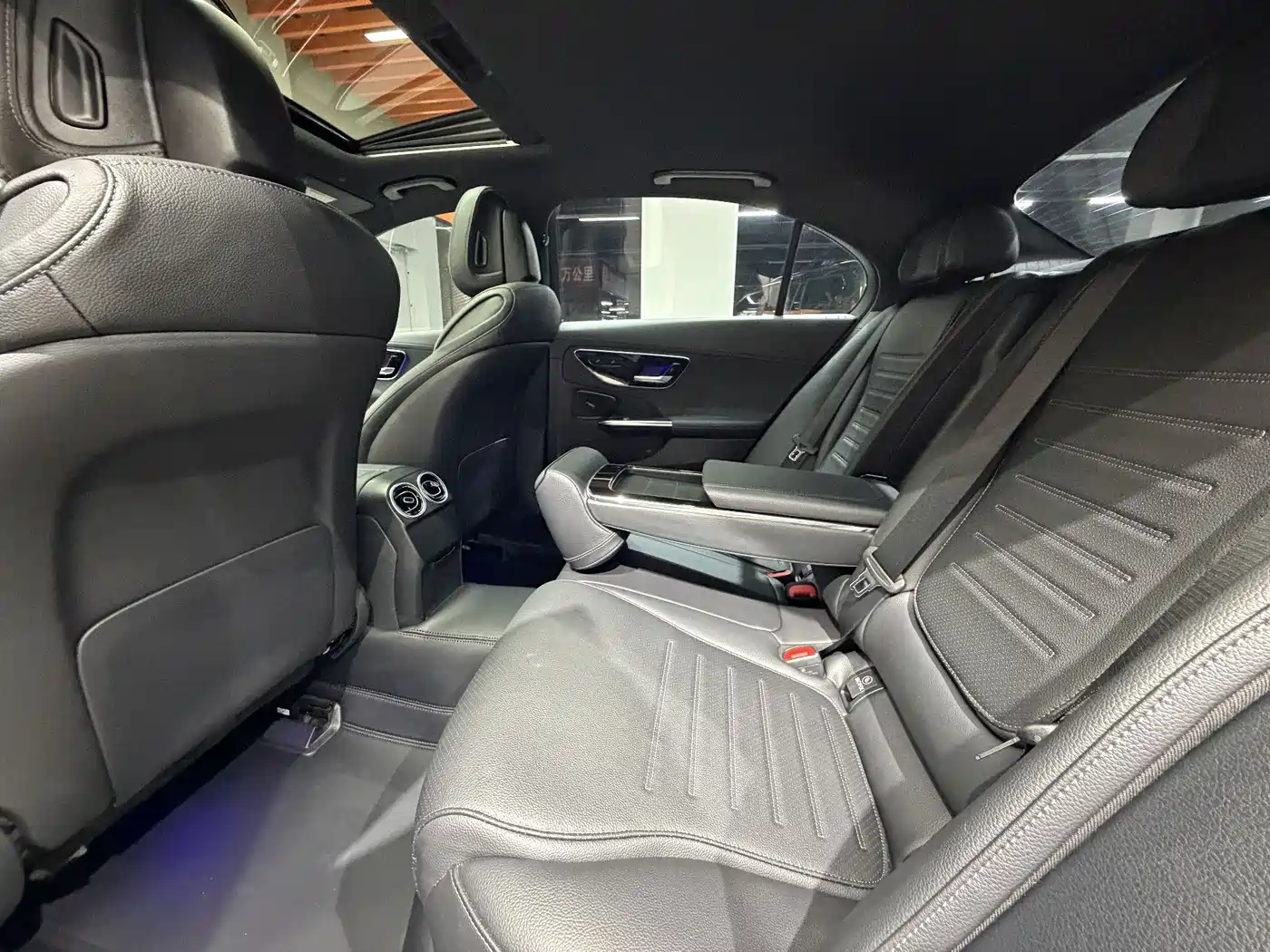 Mercedes-Benz C-Class 2023 C 200 L Sport фото 9