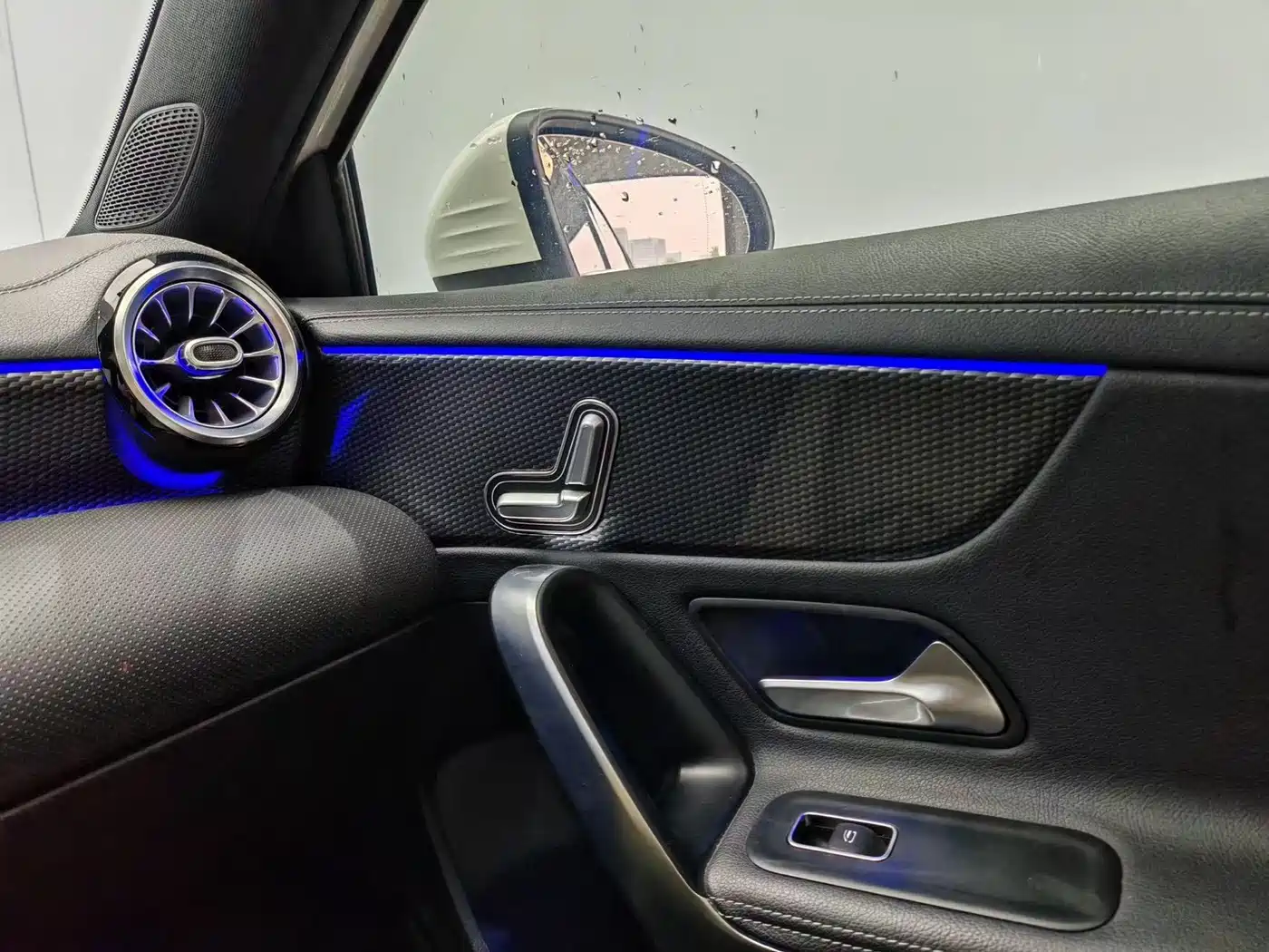 Mercedes-Benz A-Class 2020 Facelift A 200 L Sport Sedan Fashion фото 16