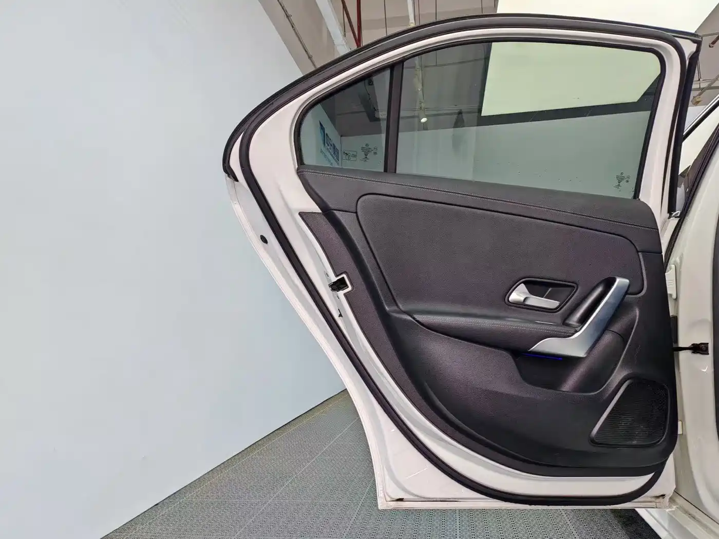 Mercedes-Benz A-Class 2020 Facelift A 200 L Sport Sedan Fashion фото 14