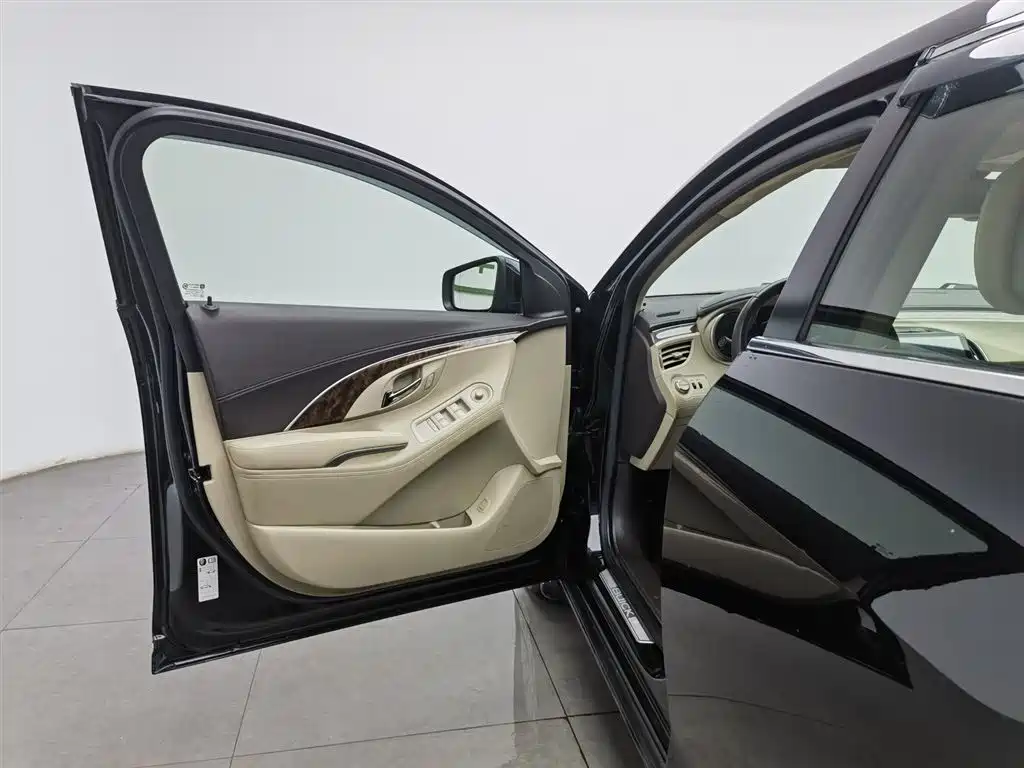 Buick LaCrosse 2013 2.4L SIDI Leading Comfort фото 8