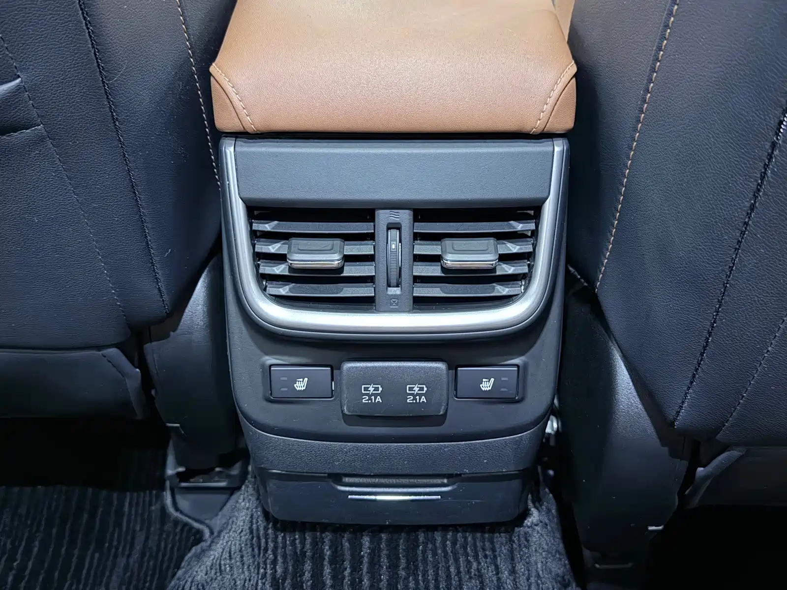 Фото 16 - Subaru Outback