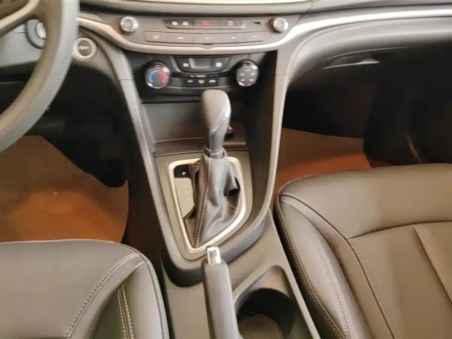 Buick Excelle 2021 Facelift Exemplar 1.5L Auto Elite фото 16