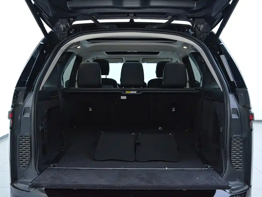 Land Rover Discovery 2021 360PS R-Dynamic S фото 25