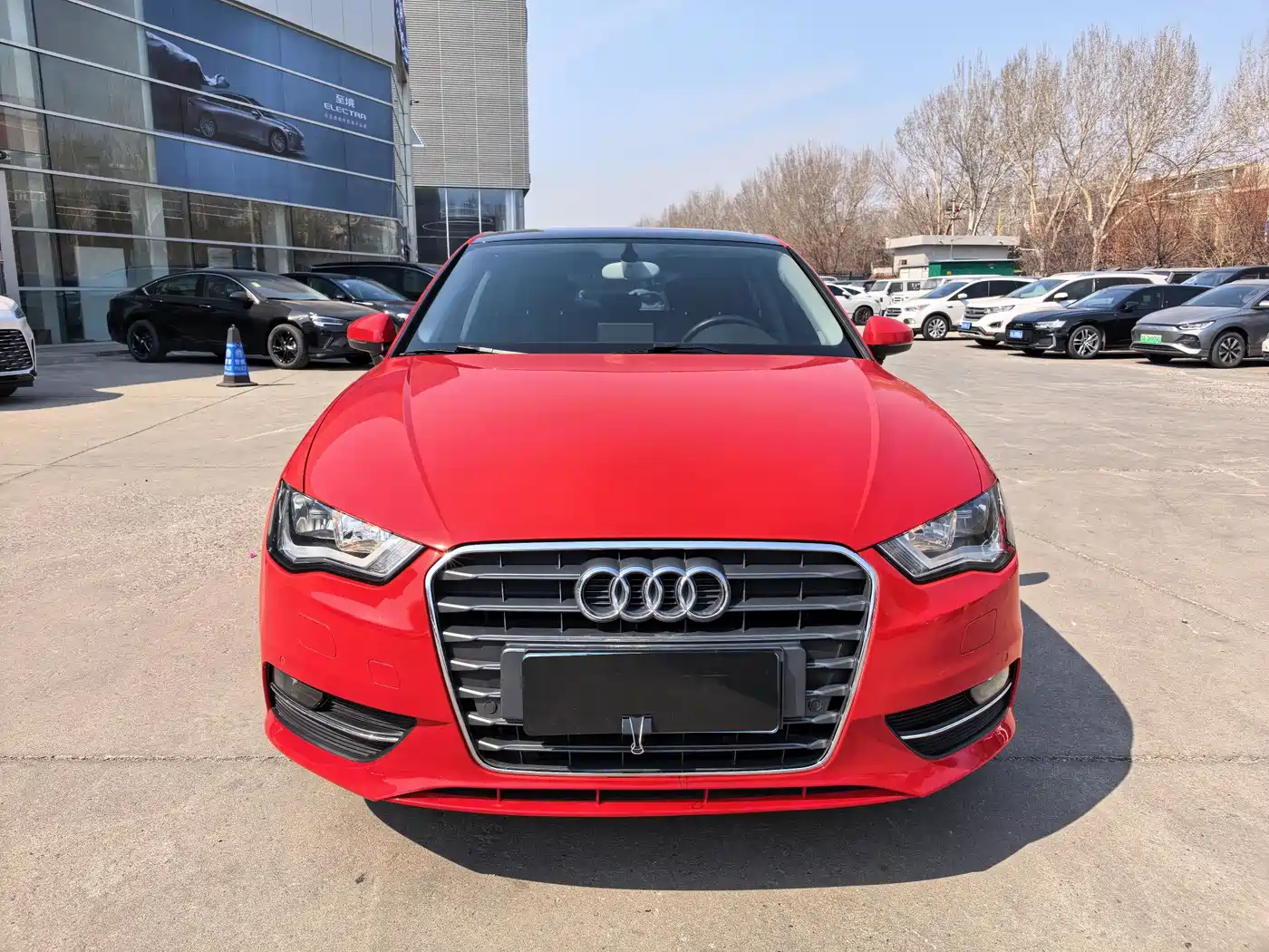Audi A3 2014 Sportback 35 TFSI Automatic Progressive фото 2