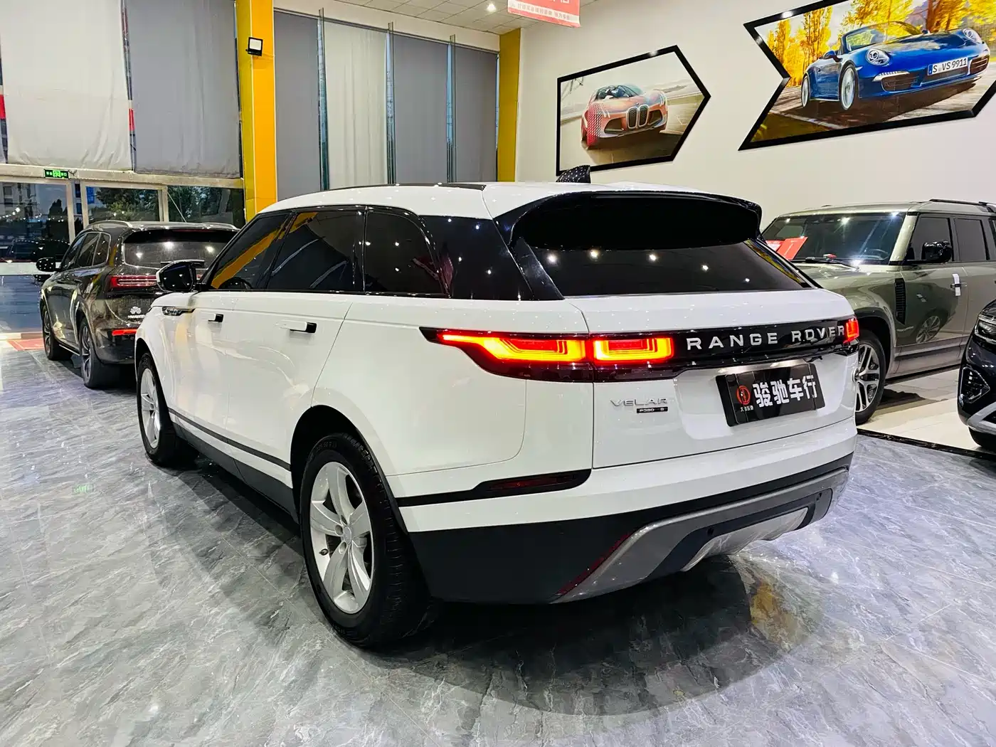 Land Rover Range Rover Velar 2018 P380 R-DYNAMIC S фото 9