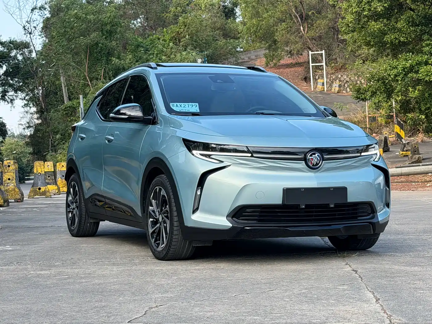 BUICK SLIGHTLY BLUE 7