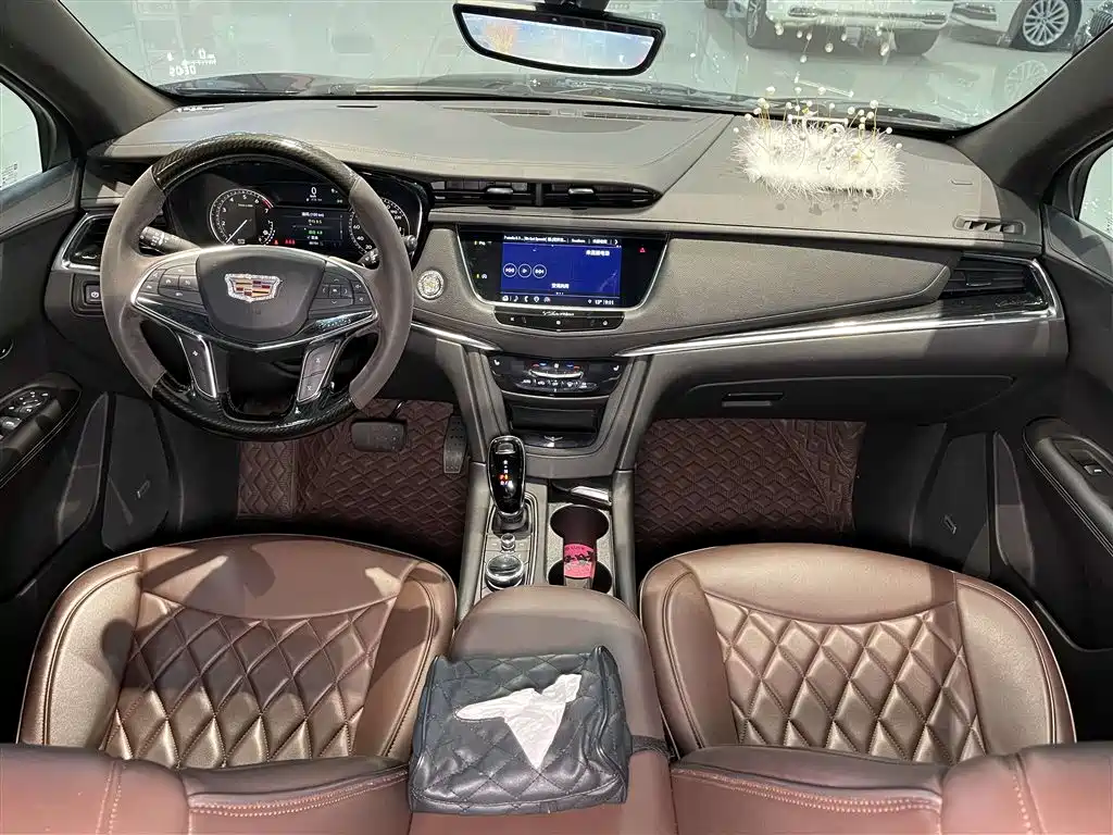 Cadillac XT5 2021 28T Luxury фото 3