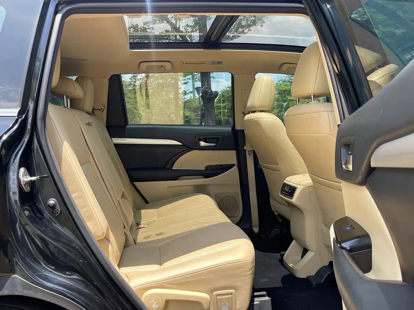 Toyota Highlander 2018 2.0T 4WD Luxury 7-seater (China V) фото 17