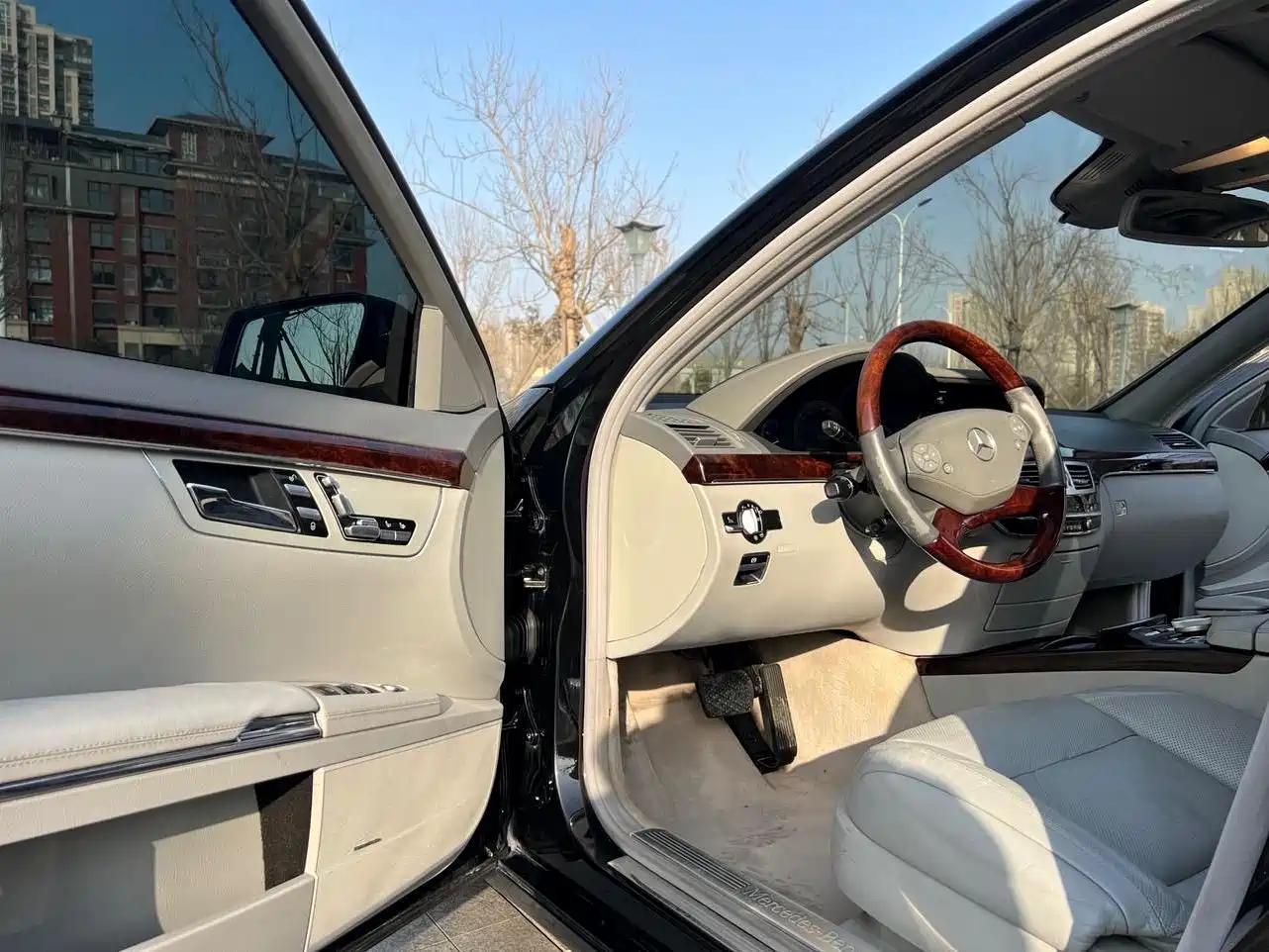 Mercedes-Benz S-Class 2012 S 400 L HYBRID Grand Edition фото 6