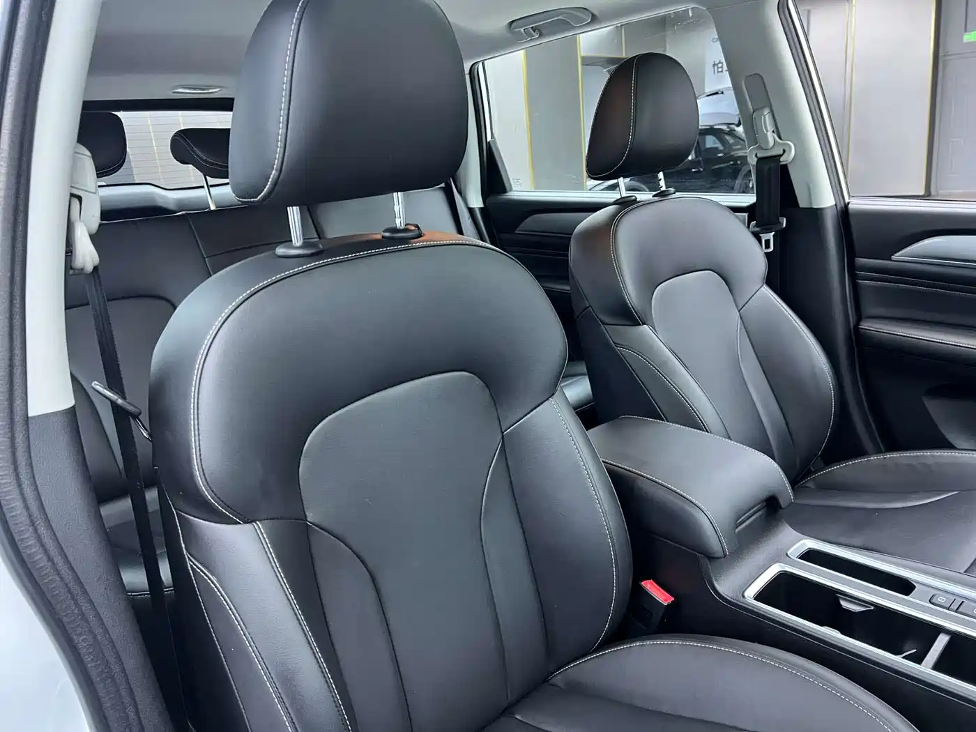 Haval M6 2021 PLUS 1.5T DCT Luxury Smart Connect фото 3