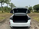 Фото 21 - Lexus ES
