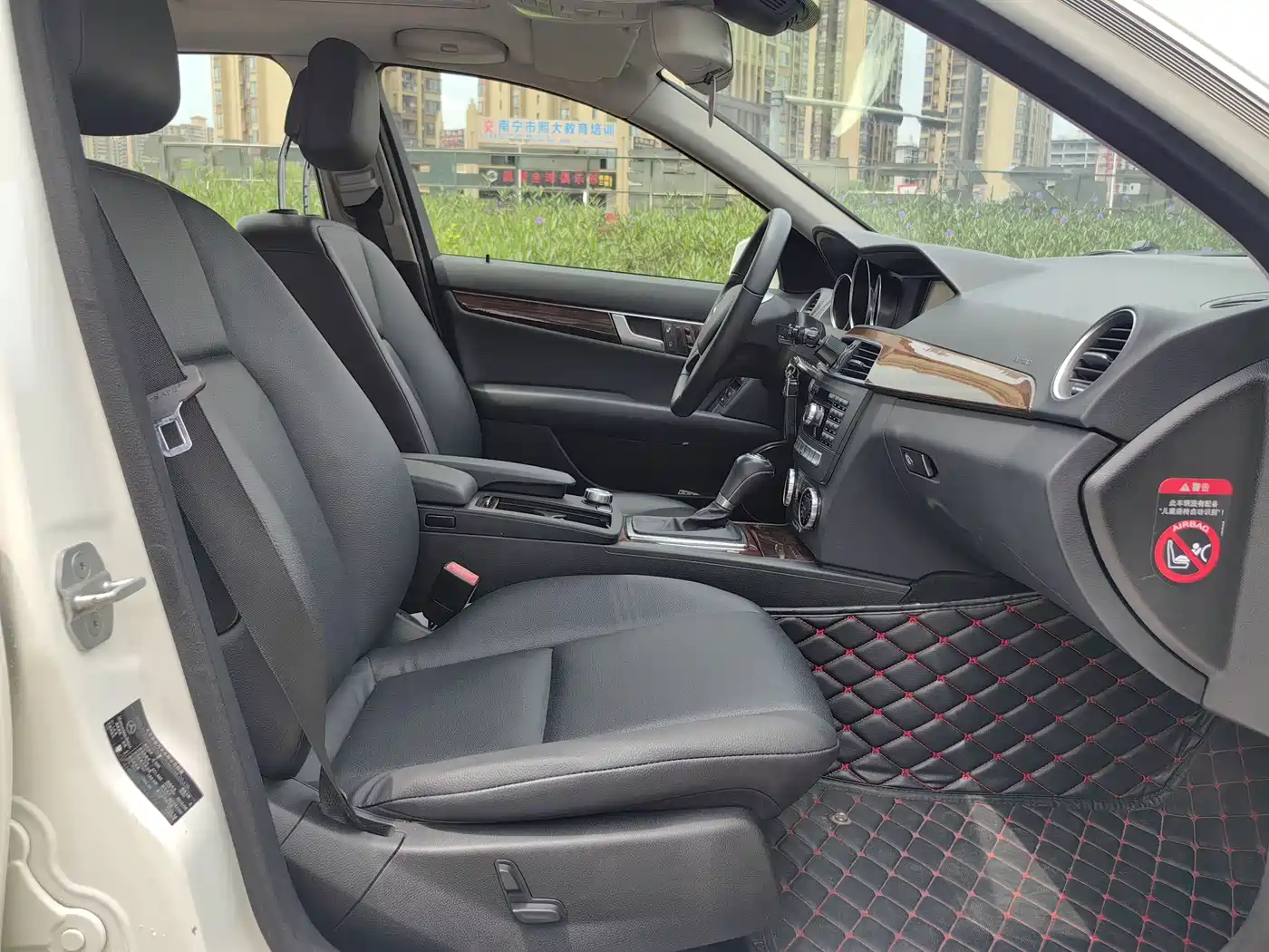 Mercedes-Benz C-Class 2013 C 260 CGI Elegance фото 11