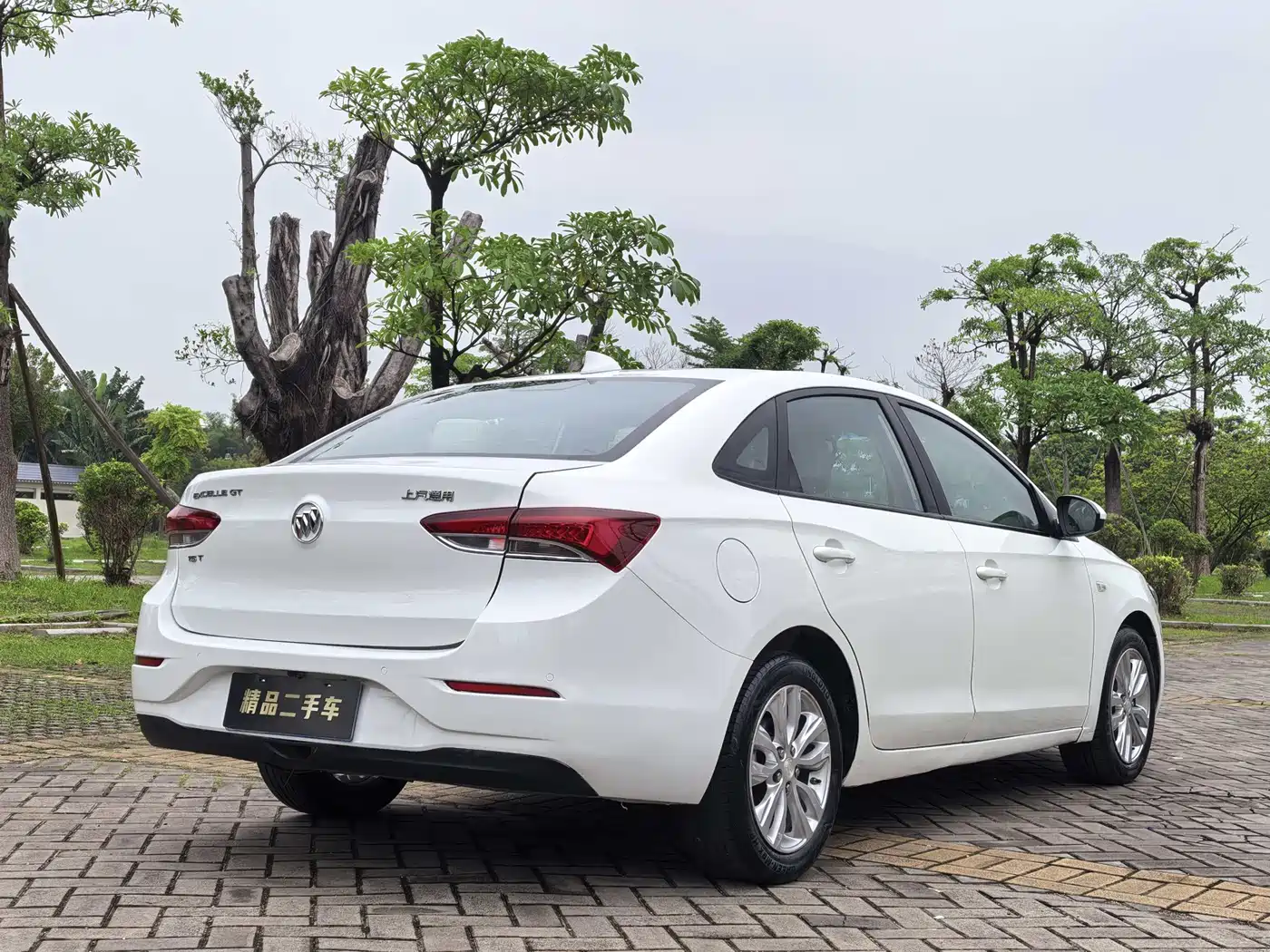 Buick Excelle 2019 15T DCT Connected Elite (China V) фото 4