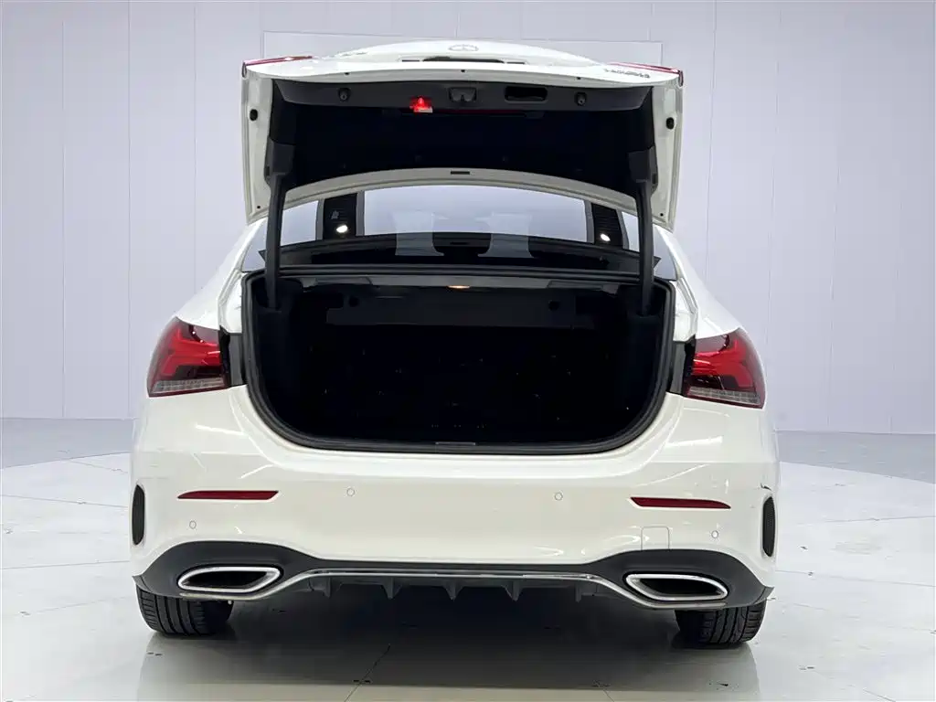 Mercedes-Benz A-Class 2020 Facelift A 200 L Sport Sedan Fashion фото 13