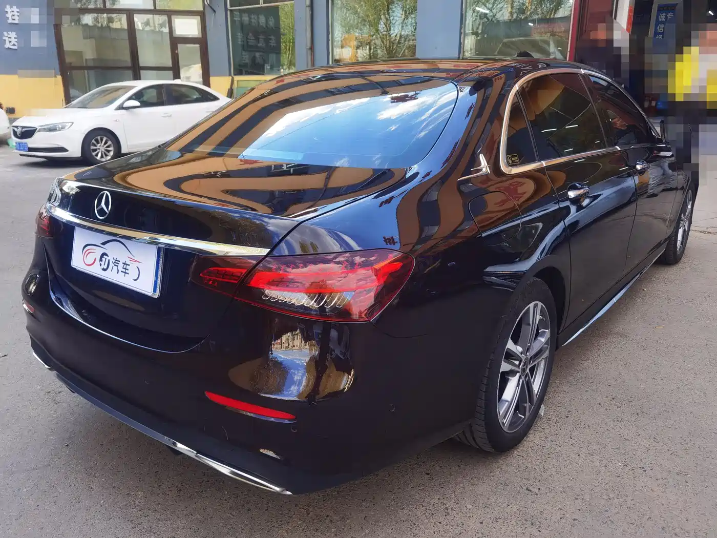 Mercedes-Benz E-Class 2021 E 260 L Sport фото 6