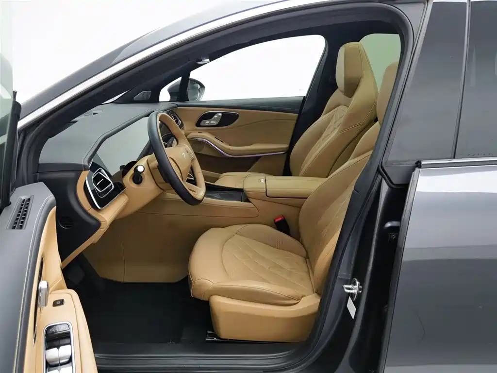 RISING AUTO FEIFAN R7