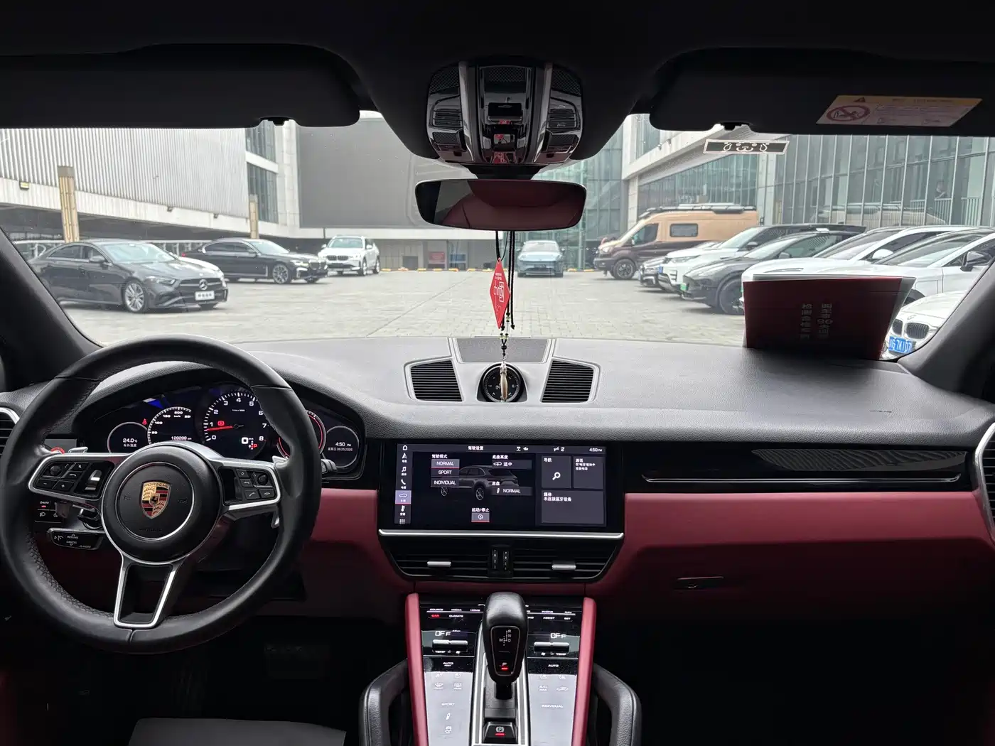 Porsche Cayenne 2019 Cayenne 3.0T фото 16