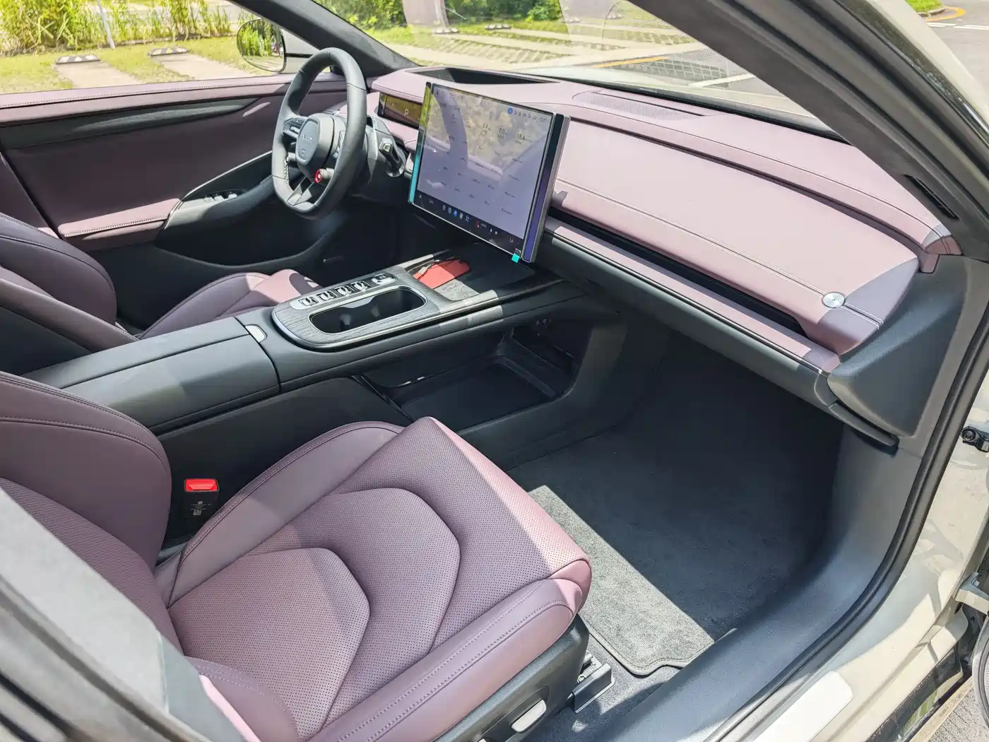 Xiaomi Auto Xiaomi SU7 2024 AWD Extended Range Advanced Smart Driving Max Edition фото 21