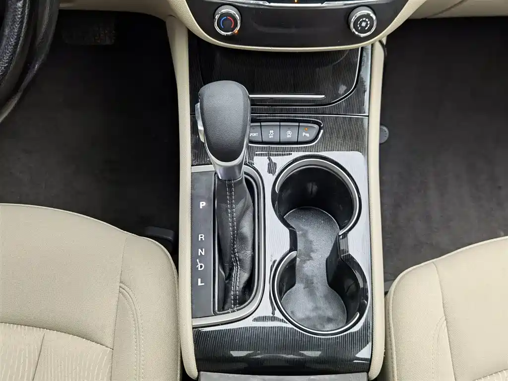 Buick Verano 2015 Sedan 15S Automatic Progressive фото 13