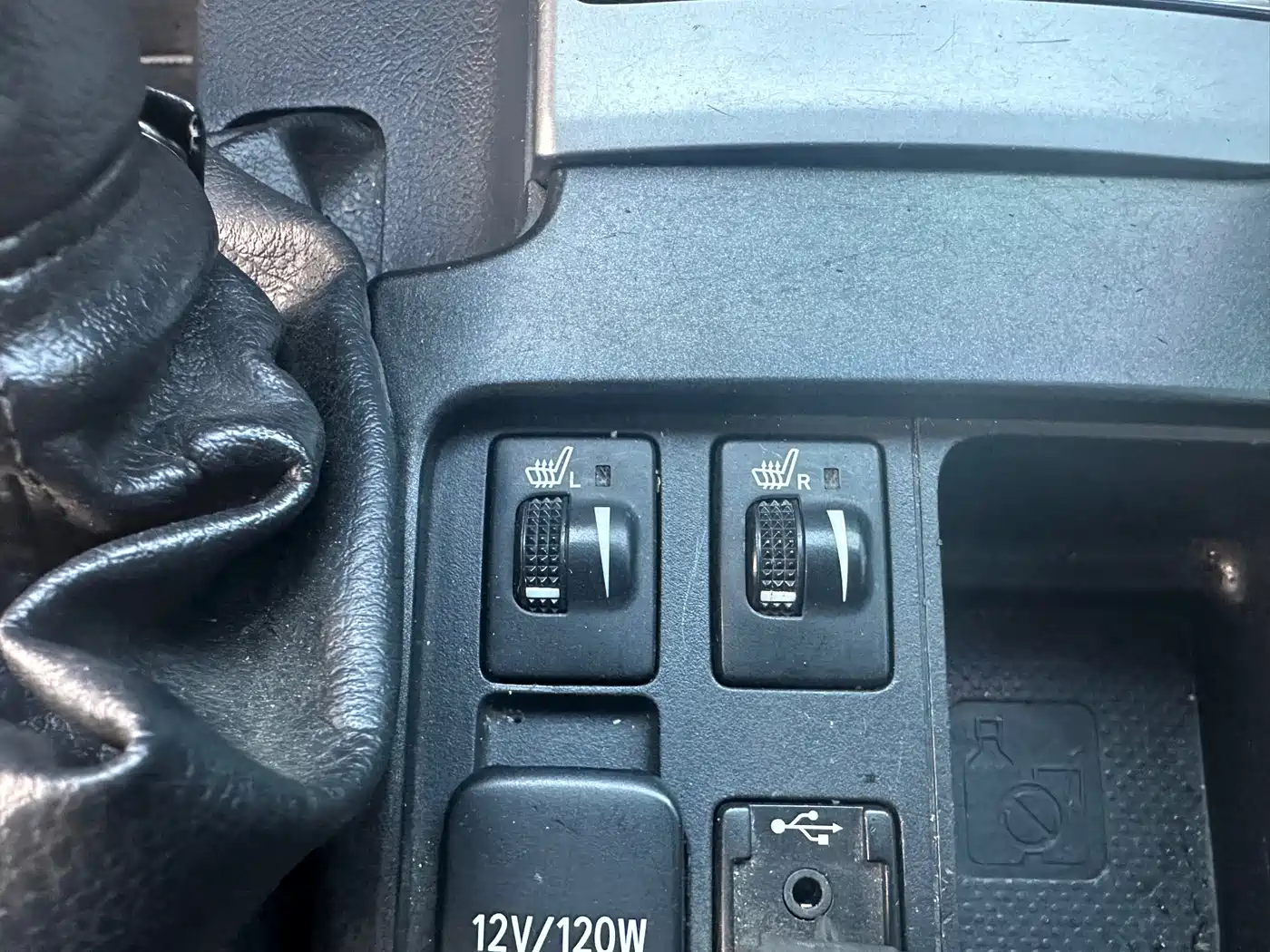 Toyota Prado 2016 3.5L Auto TX-L NAVI фото 14