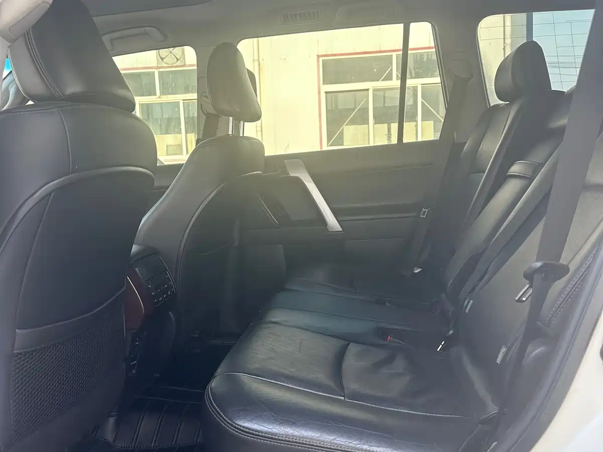 Toyota Prado 2016 3.5L Auto TX-L NAVI фото 9