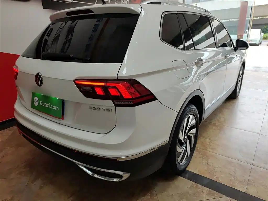 Volkswagen Tiguan L 2022 330TSI Automatic 2WD Smart Edition фото 5