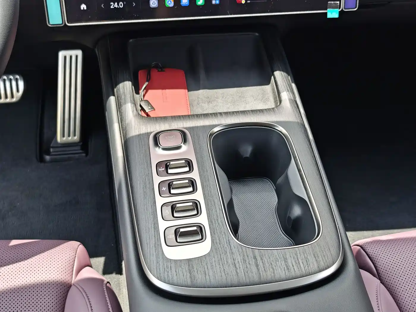 Xiaomi Auto Xiaomi SU7 2024 AWD Extended Range Advanced Smart Driving Max Edition фото 20