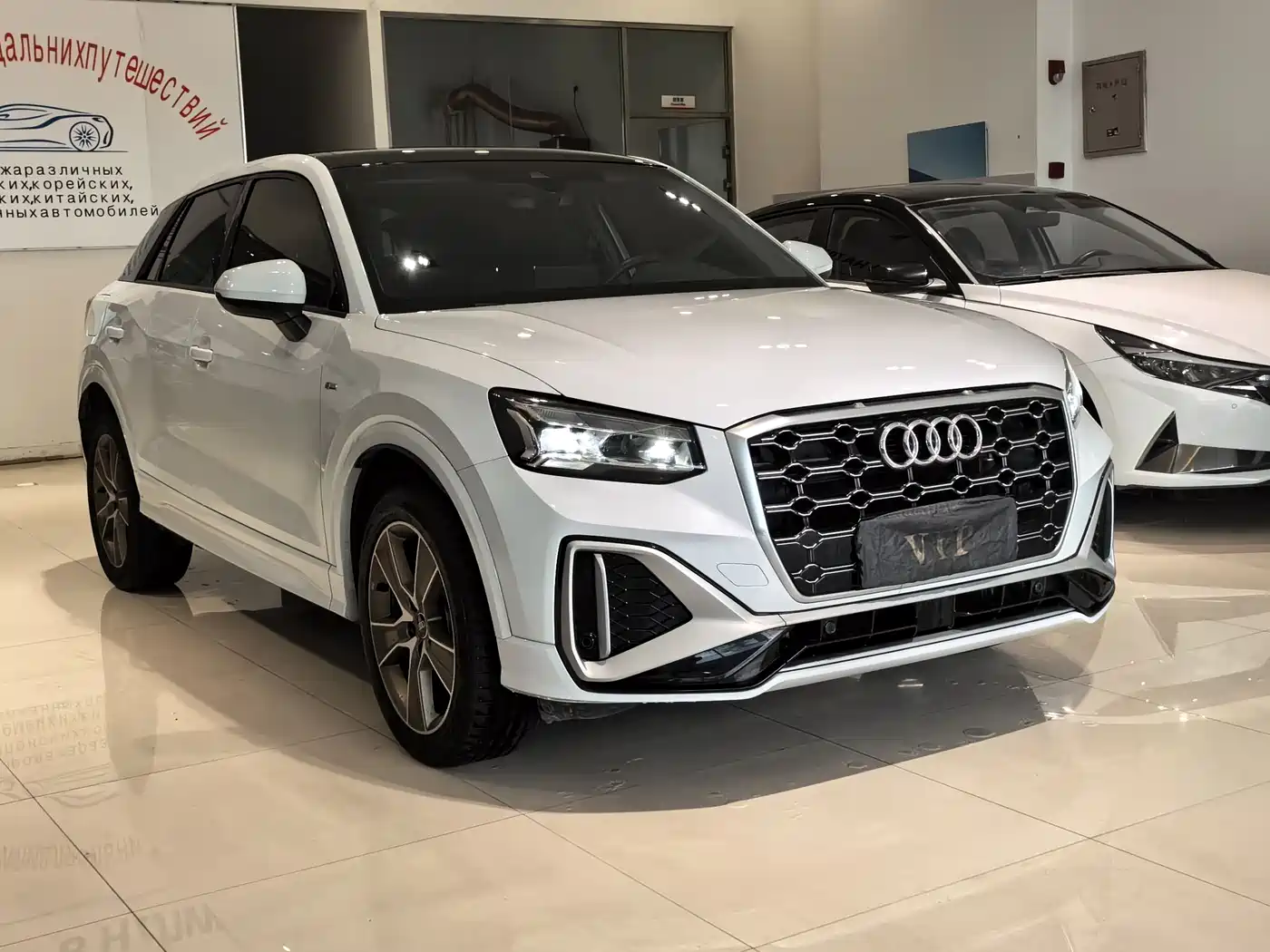 Audi Q2L 2022 35 TFSI Fashion Dynamic фото 3