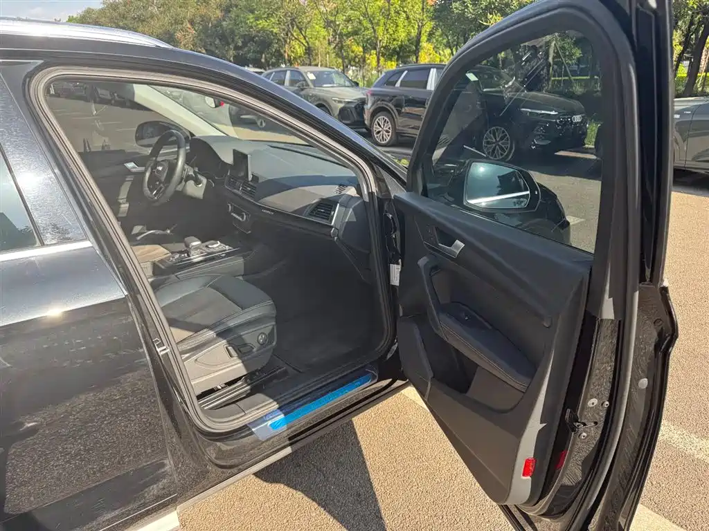 Audi Q5L 2020 40 TFSI Prestige Progressive фото 27