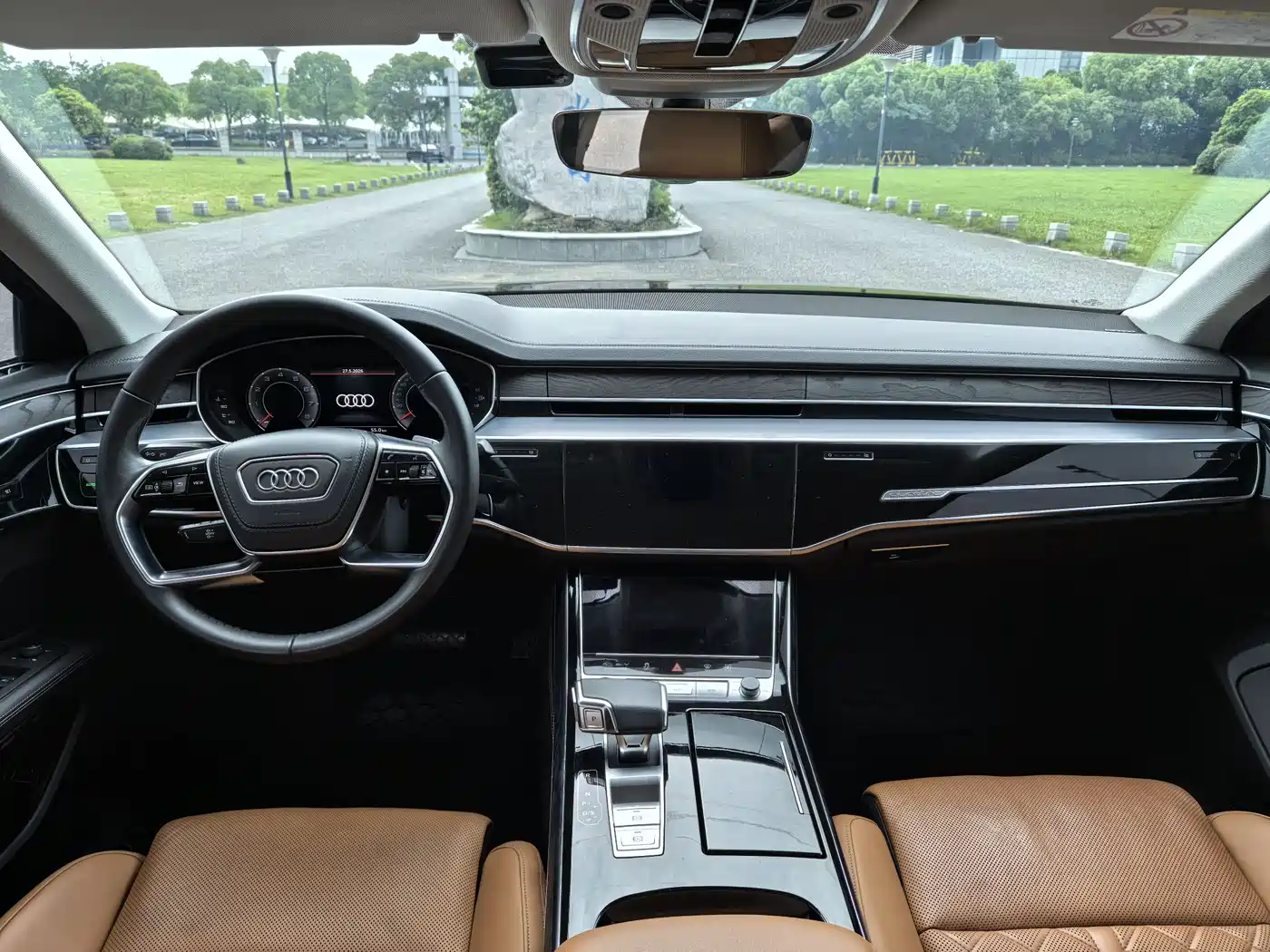 Audi A8 2023 A8L 50 TFSI quattro Exclusive фото 9