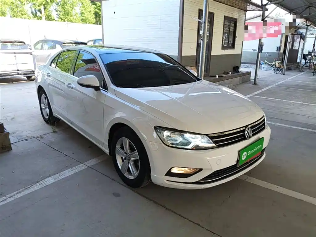 Volkswagen Lamando 2018 230TSI DSG Trend Edition фото 4