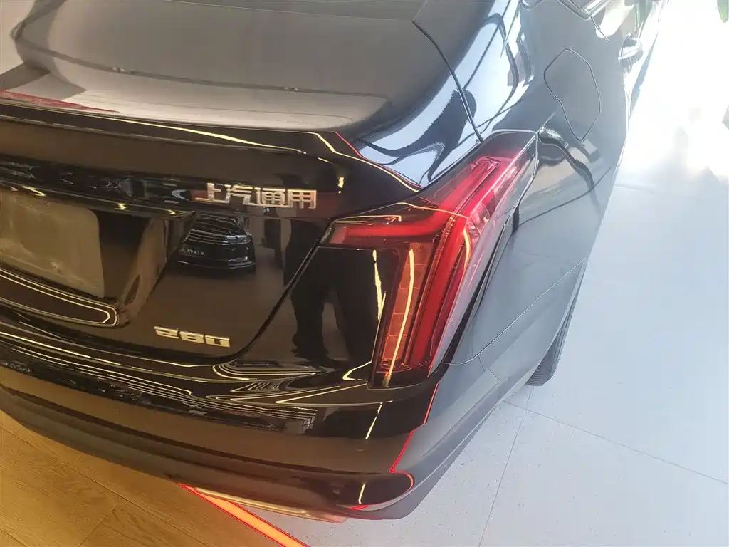 Cadillac CT5 2022 28T Luxury (Standard) фото 8