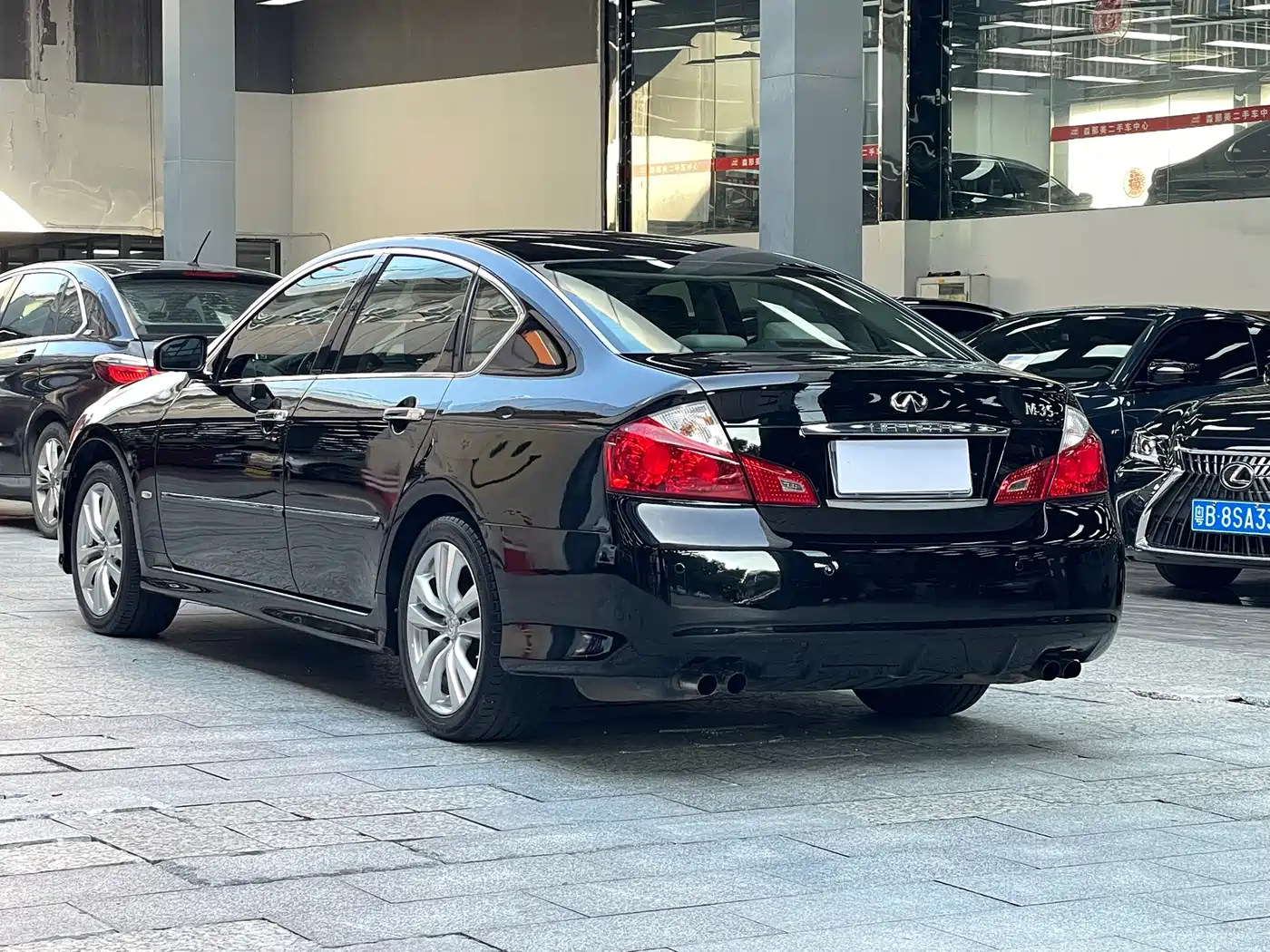 Infiniti M Series 2008 M35 Premium Edition фото 13