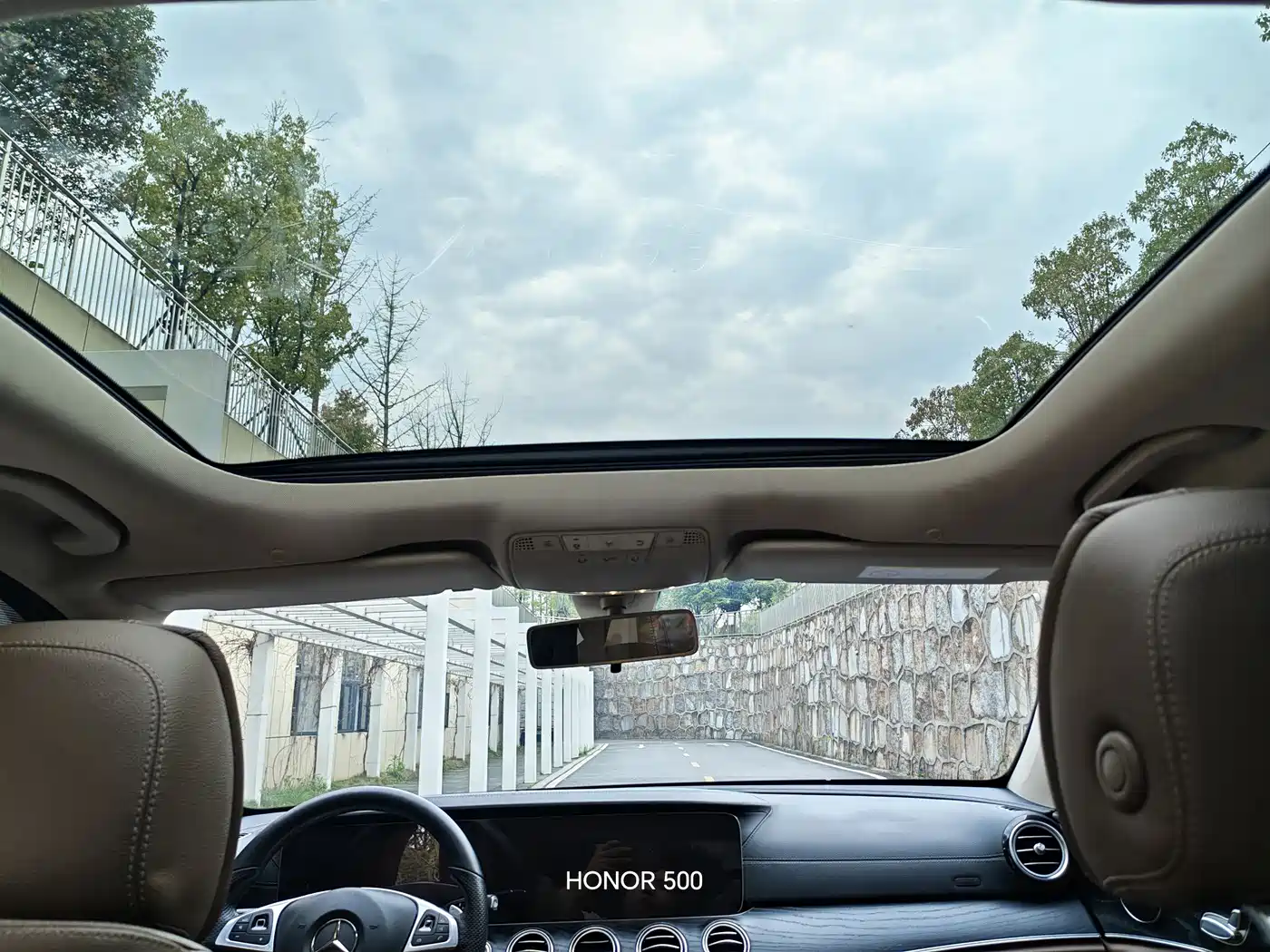Mercedes-Benz E-Class 2018 E 200 L Sport фото 10