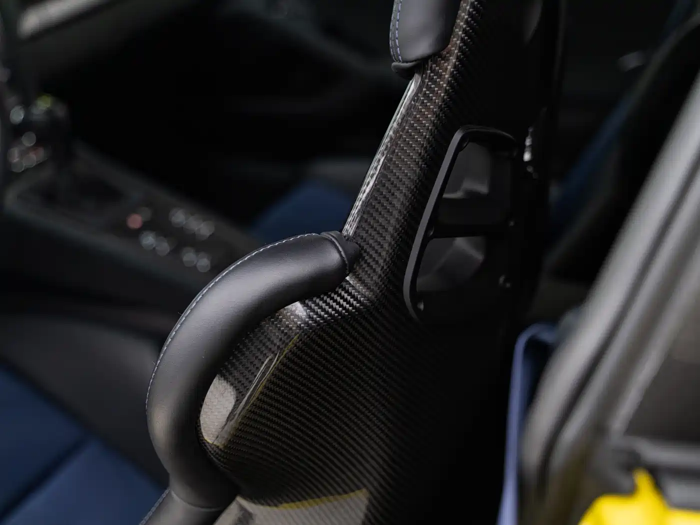 Porsche 718 2022 Cayman GT4 RS 4.0L фото 30