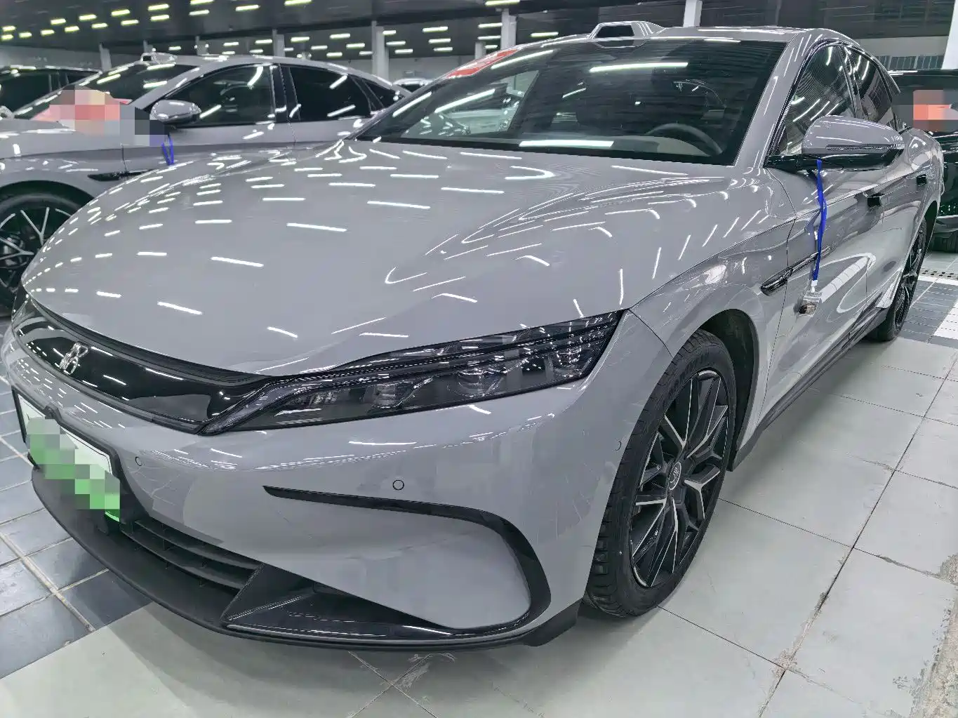 BYD Han 2025 DM-i 125KM LiDAR Smart Driving