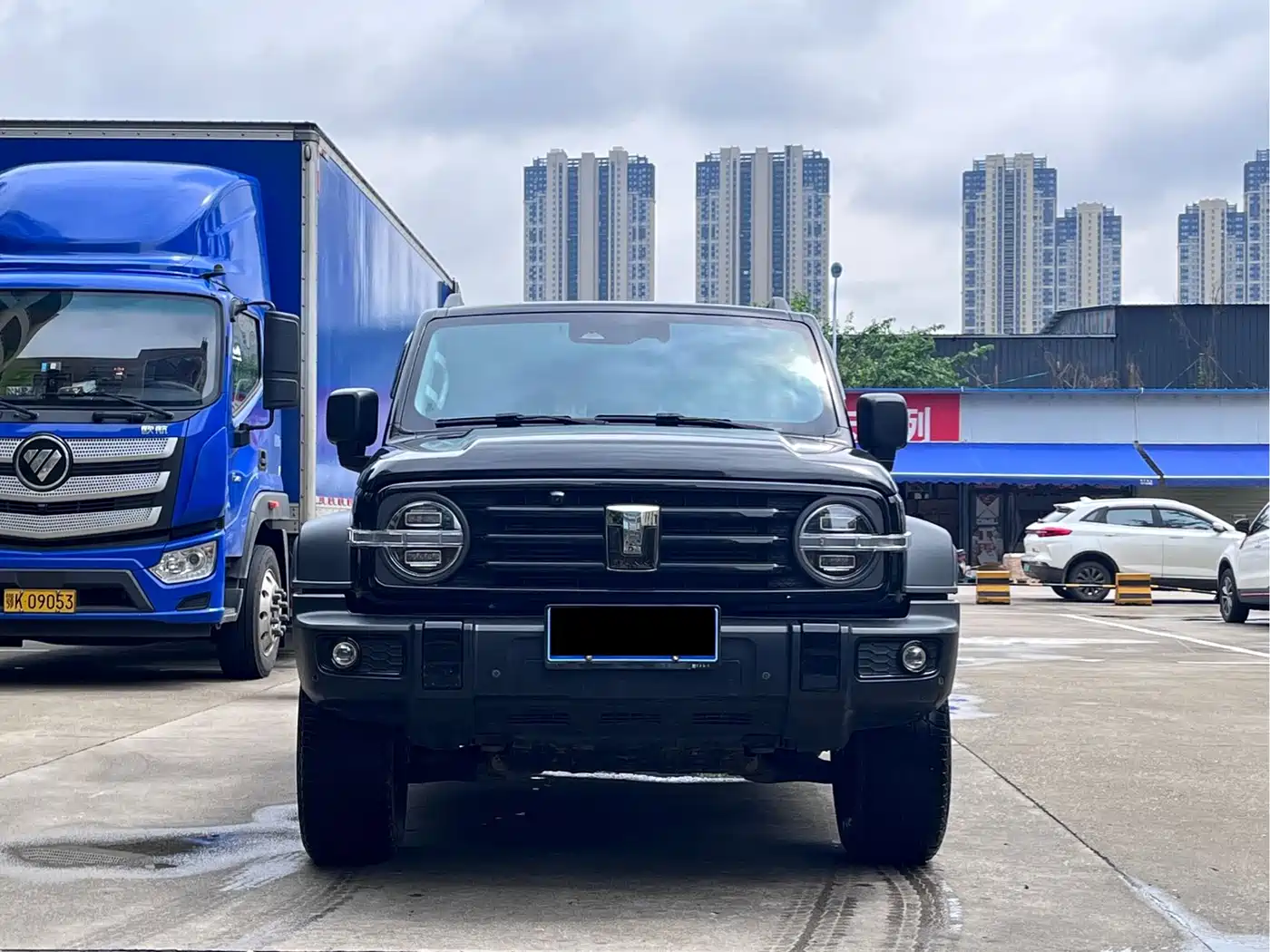 Tank 300 2023 Off-Road Edition 2.0T Conqueror фото 2
