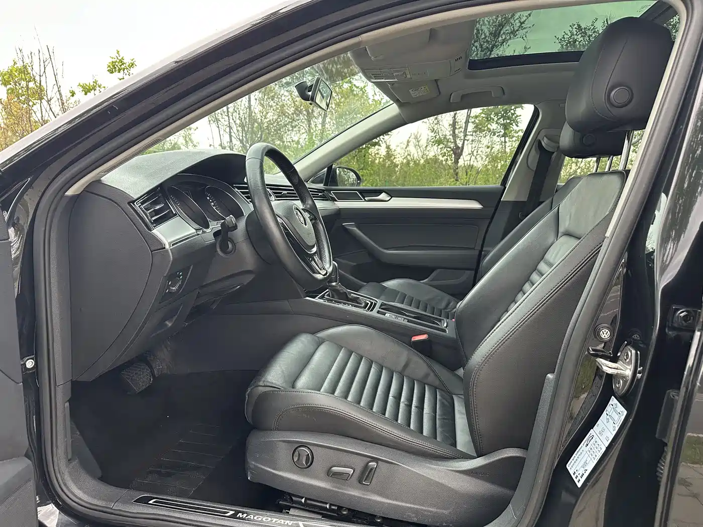 Volkswagen Magotan 2018 330TSI DSG Leading фото 7