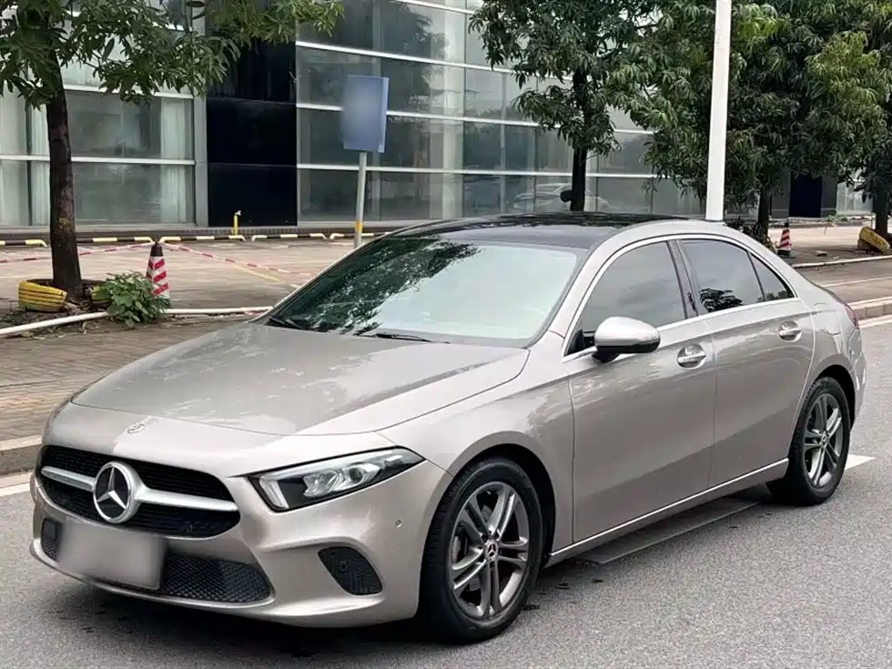 Mercedes-Benz A-Class 2020 A 200 L