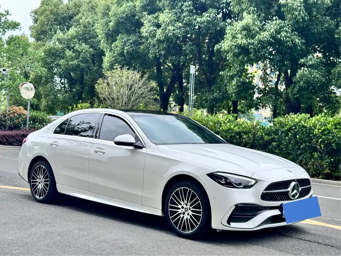 Mercedes-Benz C-Class 2022 C 260 L Sport Edition фото 3