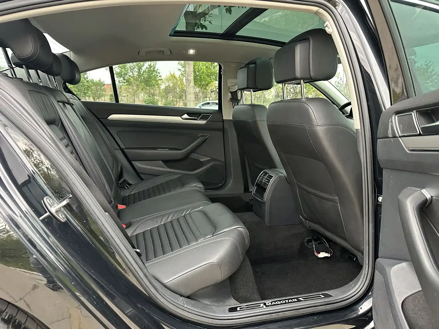 Volkswagen Magotan 2018 330TSI DSG Leading фото 9